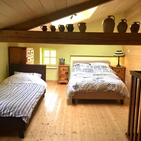 La Jariette Bed & Breakfast