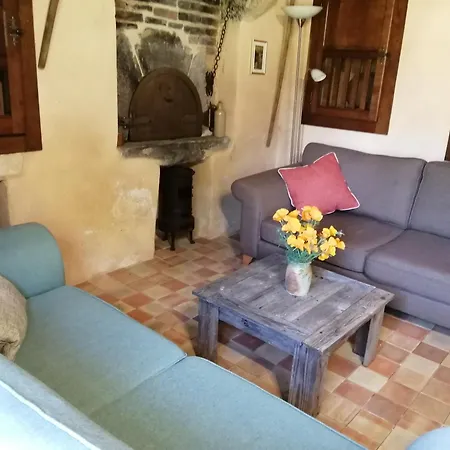 La Jariette לינה וארוחת בוקר Airvault