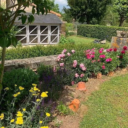 לינה וארוחת בוקר La Jariette