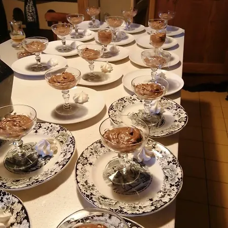 לינה וארוחת בוקר La Jariette 4*