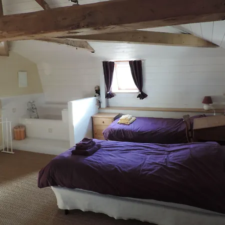 לינה וארוחת בוקר La Jariette Airvault