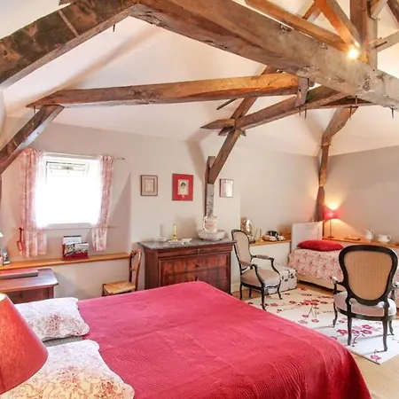 La Jariette לינה וארוחת בוקר 4*