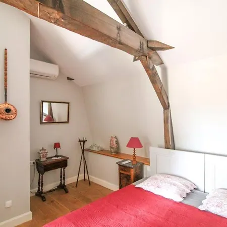 La Jariette לינה וארוחת בוקר Airvault